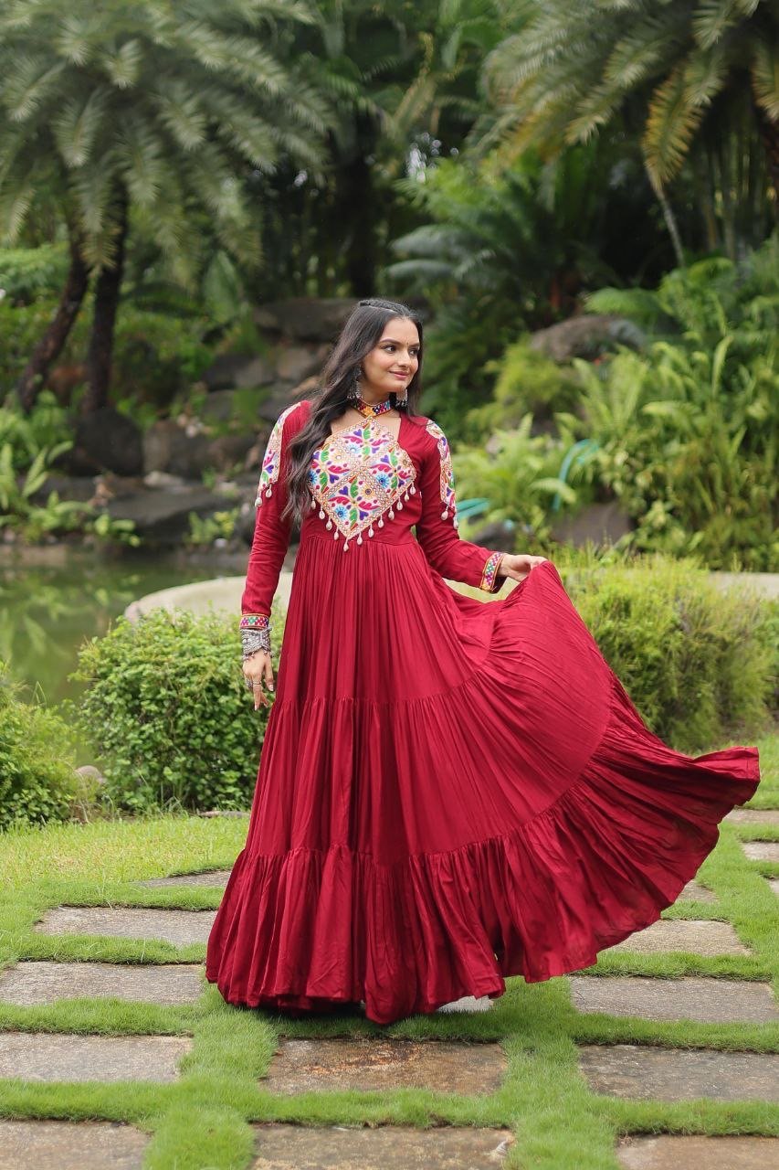 Navratri Gown Reyon with Kutchi Gamthi Work - Image 4